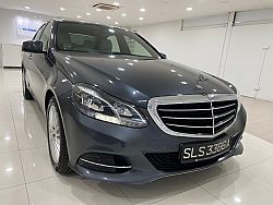 Mercedes Benz E200 Sedan R17 2014 Grey keyless